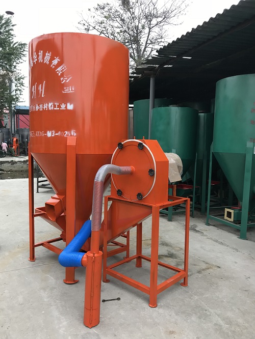 小型飼料粉碎機(jī)、制粒機(jī)在飼料生產(chǎn)中的關(guān)鍵功能與價值
